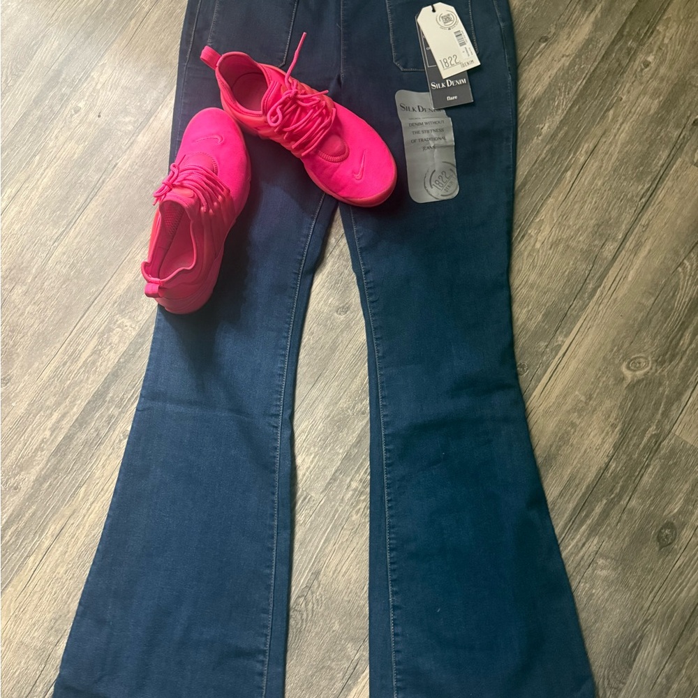 1822 Denim Dark Blue Flare Jeans